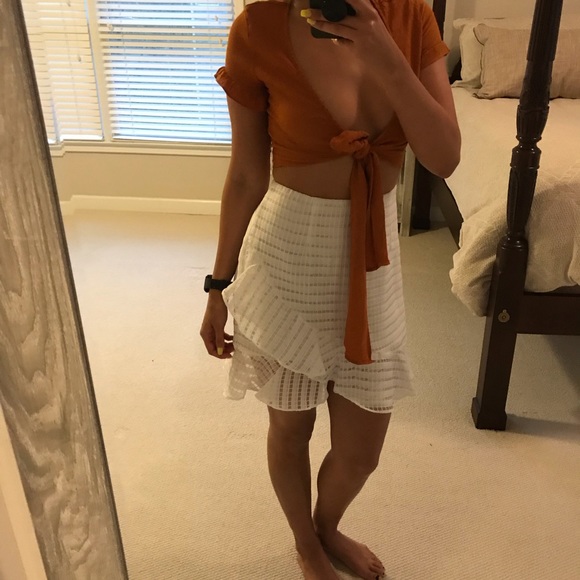 White Ruffle Asymmetrical Skirt - Picture 2 of 6